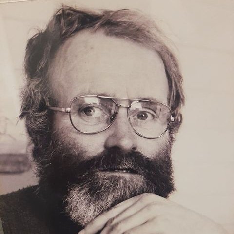 Framlagið er gefið í minningu Sigurðar Óskarssonar.