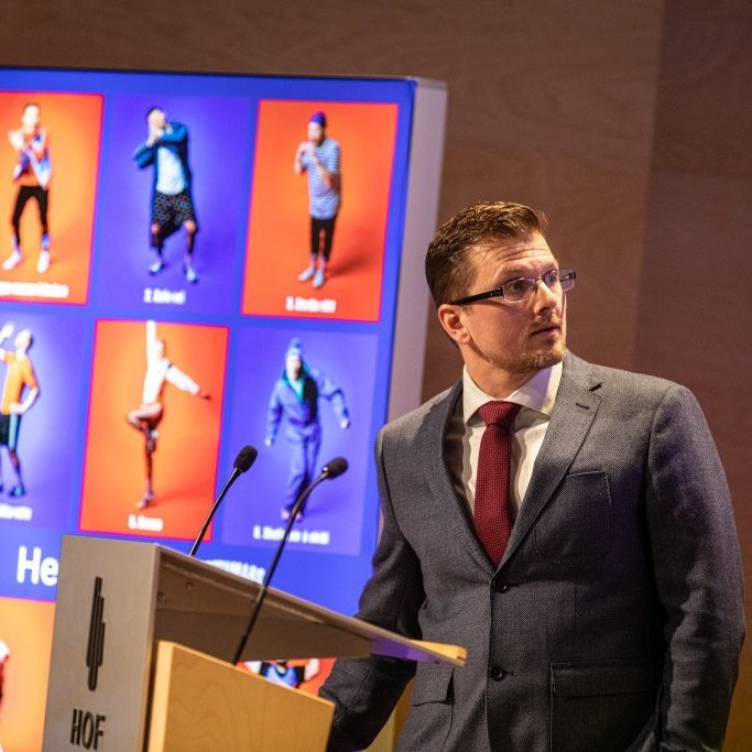 Guðmundur Otti Einarsson hélt erindið, margt býr í myrkrinu, illkynja æxli í ristli.