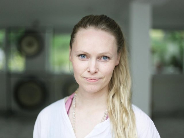 Seinasta Yoga niðra námskeið ársins