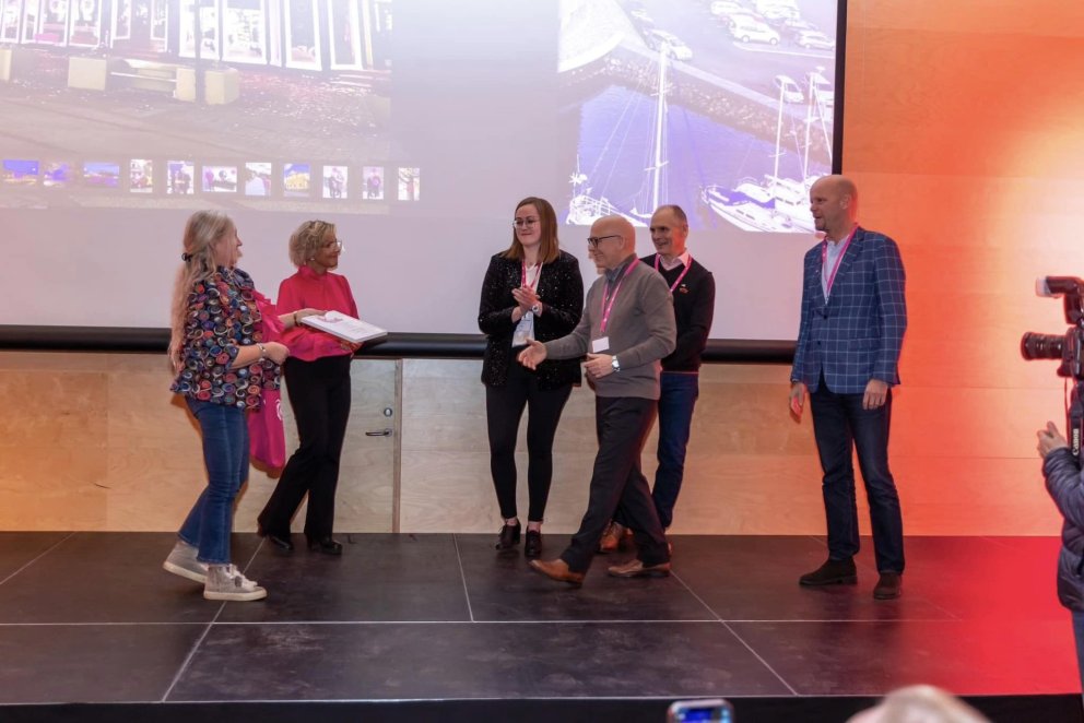 Afhending Dekurdaga styrks