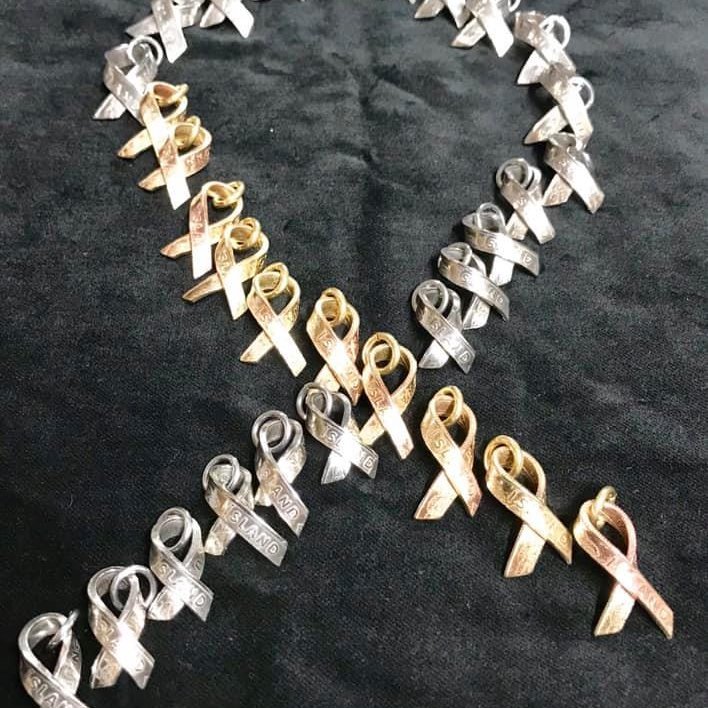 Slaufur úr mynt til sölu til styrktar KAON